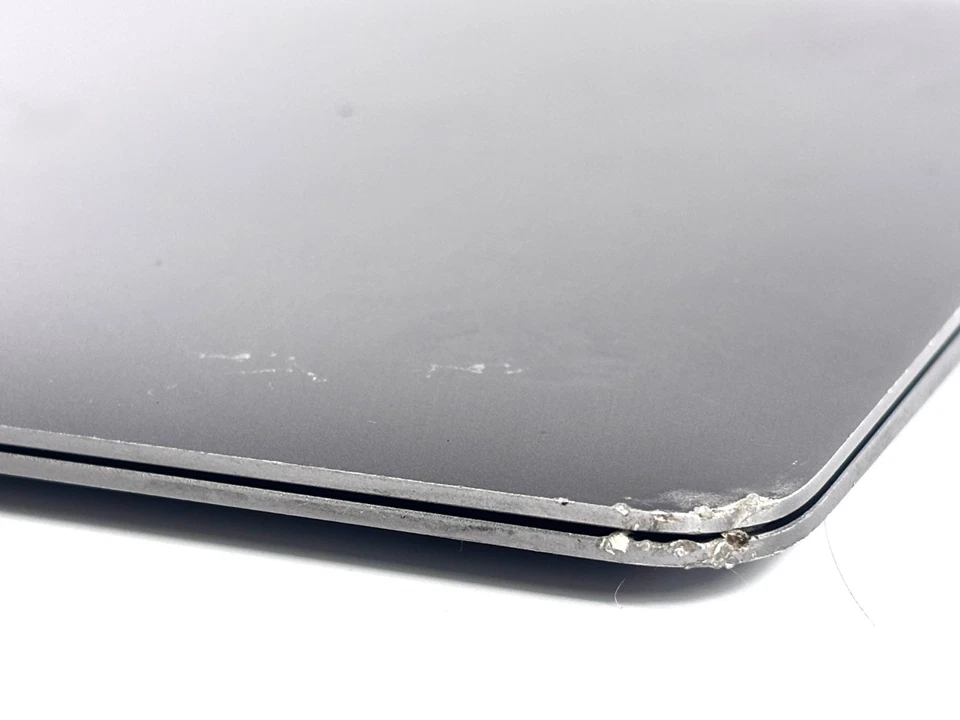 LCD RUIM: 2016 MacBook A1534 - 12", 1.1GHz Intel m3, 8GB RAM, 256GB SSD, SEM SISTEMA OPERACIONAL - Imagem 4 de 4