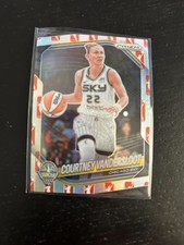 2025 Panini Prizm WNBA - Courtney Vandersloot #124 WNBA Logo Prizm