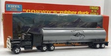 1/64 scale Ertl 1440 Trucks of the World CONVOY Mack truck lorry Rubber Duck