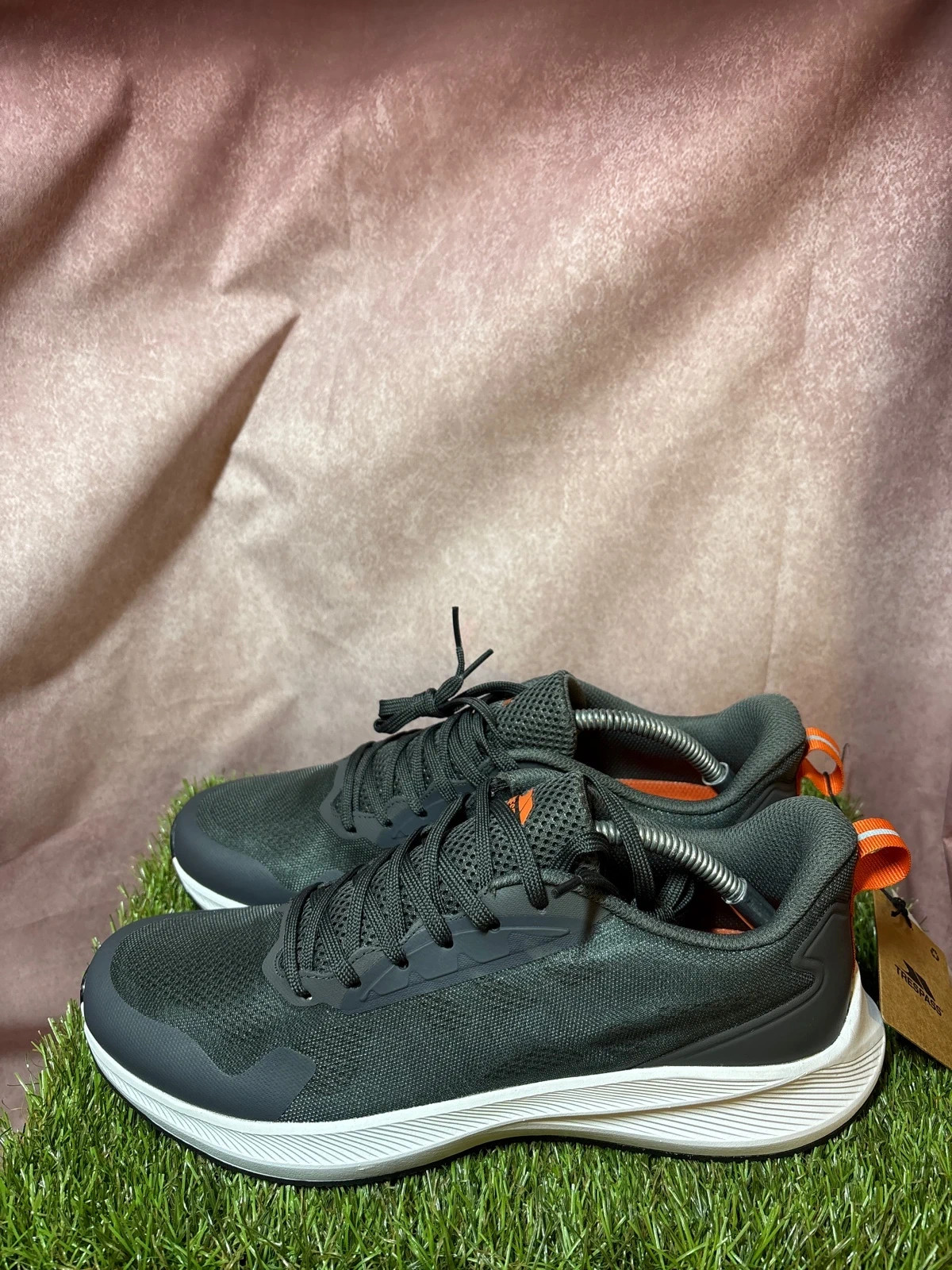 Trespass Sirus Casual Trainers image 3