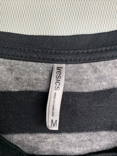 Women’s Tresics Gray & Black Striped Top W Button Accents Size Medium - Picture 3 of 4