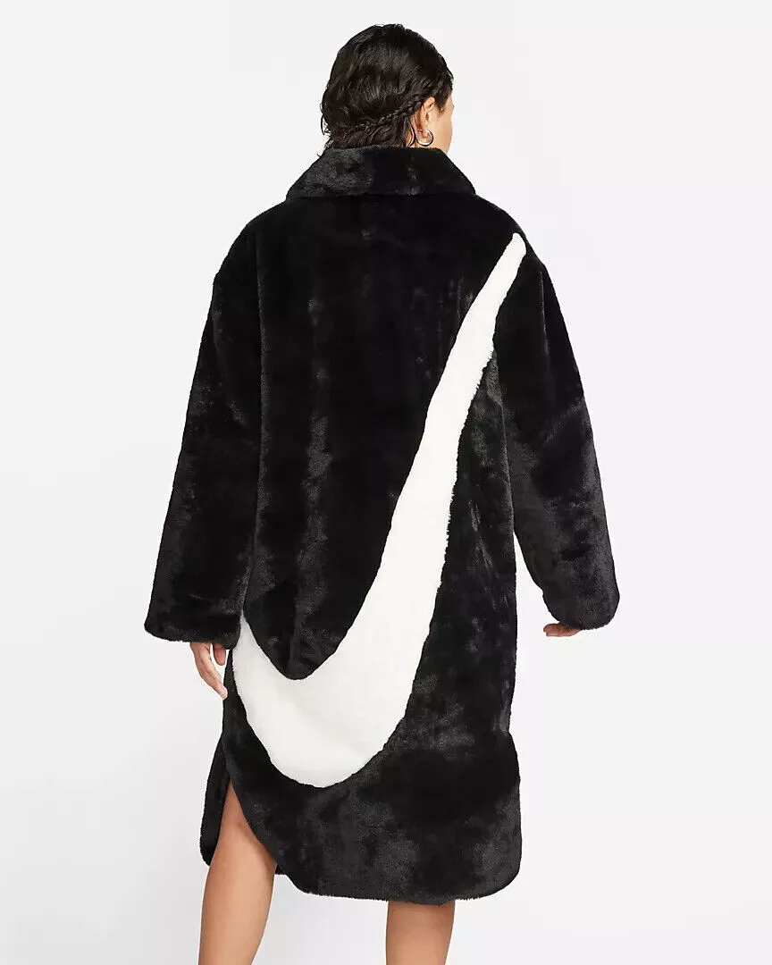 Nike fur hotsell windbreaker