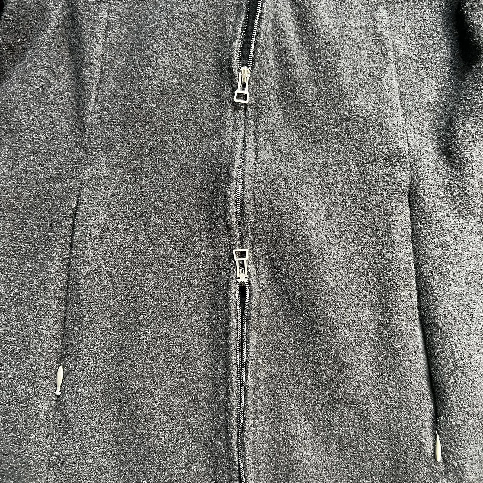 Picture 4 of 15