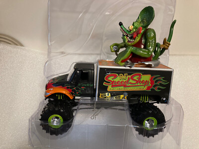 JOHNNY LIGHTNING RAT FINK INTERNATIONAL 4400 MONSTER TRUCK 1:24