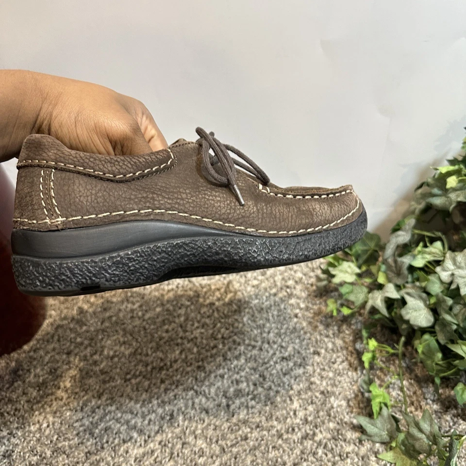 Zapatos Oxford Wolky Seamy Roll Marrón Guijarro Cuero Con Cordones para Caminar 37 EE. UU. 6 Foto 3 de 4