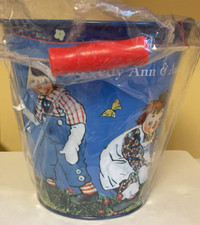 Raggedy Ann  Andy Tin Pail Vint. New w/ Tag by Schylling See Description Multi