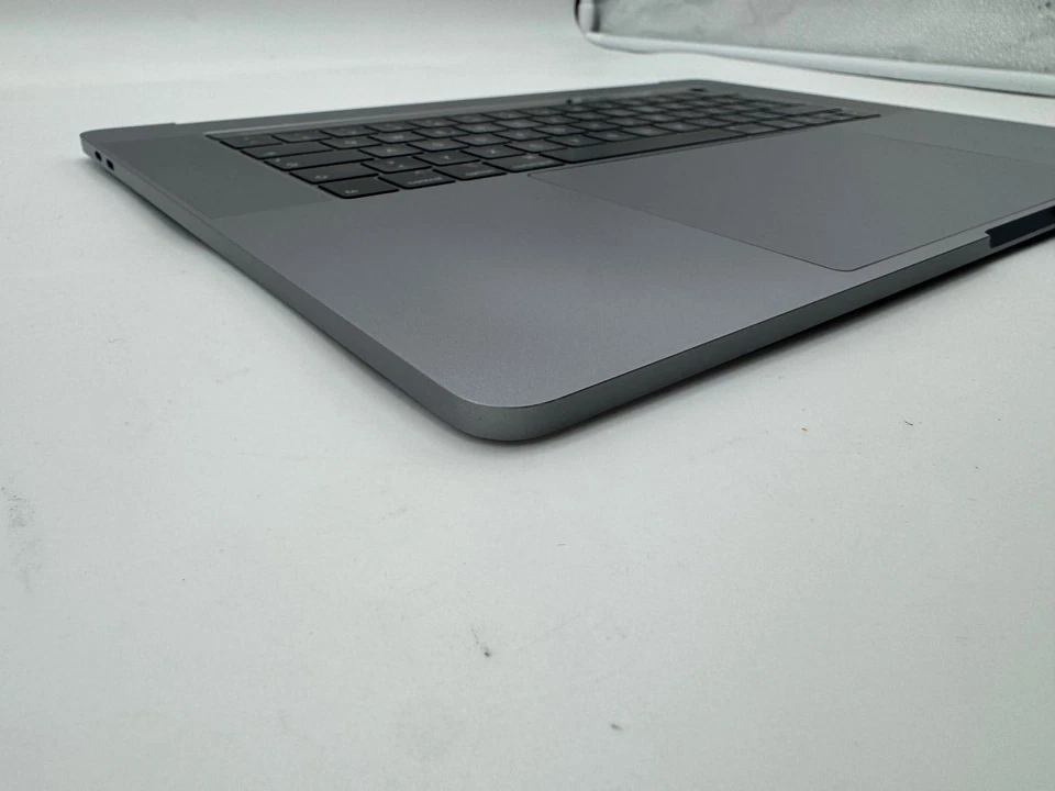 Macbook Pro 15" 2018 2019 A1990 QWERTZ Topcase Trackpad Tastatur Grau #T978 - Bild 2 von 4