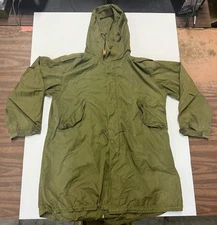 USGI Military Korean War Era M-1951 Fishtail Parka Shell Medium Nov 5 1952