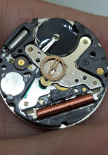 ETA 450 111  SWISS MADE MOVIMENTO OROLOGIO VINTAGE QUARTZ MONTRE WATCH UHR RELOJ