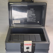 First Alert Fire/water Chest Safe 4.9l, Approx 6.6kg