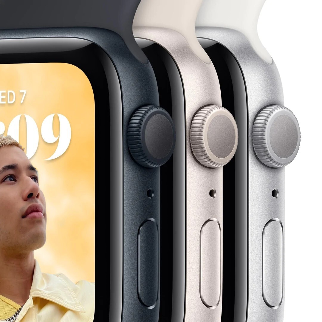 Apple Apple Watch SE 2 (2023) GPS 44mm Case with Sport Band