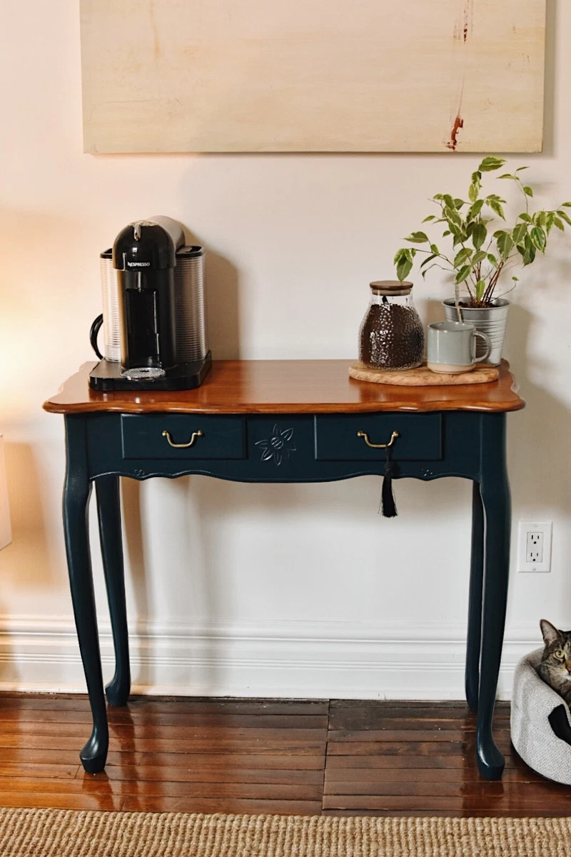 Vintage entrance table outlet