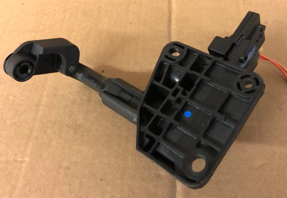 Motor de quarto de janela 2012 Dodge Caravan (motorista) 2011-2018 - Imagem 3 de 3