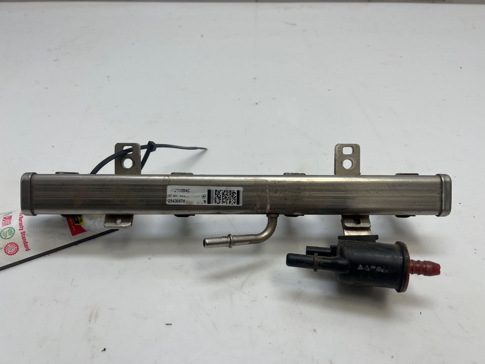 2014 2018 Jeep Cherokee 2.4L Fuel Rail w/ Injectors OEM 04593986AB eBay