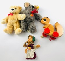Steiff bundle of 4 bears hand puppet squirrel made of wood