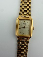Vintage Seiko Quartz Ladies Gold Tone Bracelet Watch Japan V401-0512 Runs
