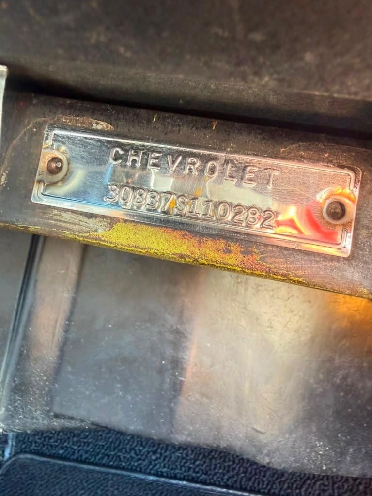 1963  Chevrolet Corvette   | C2 Corvette Photo 8