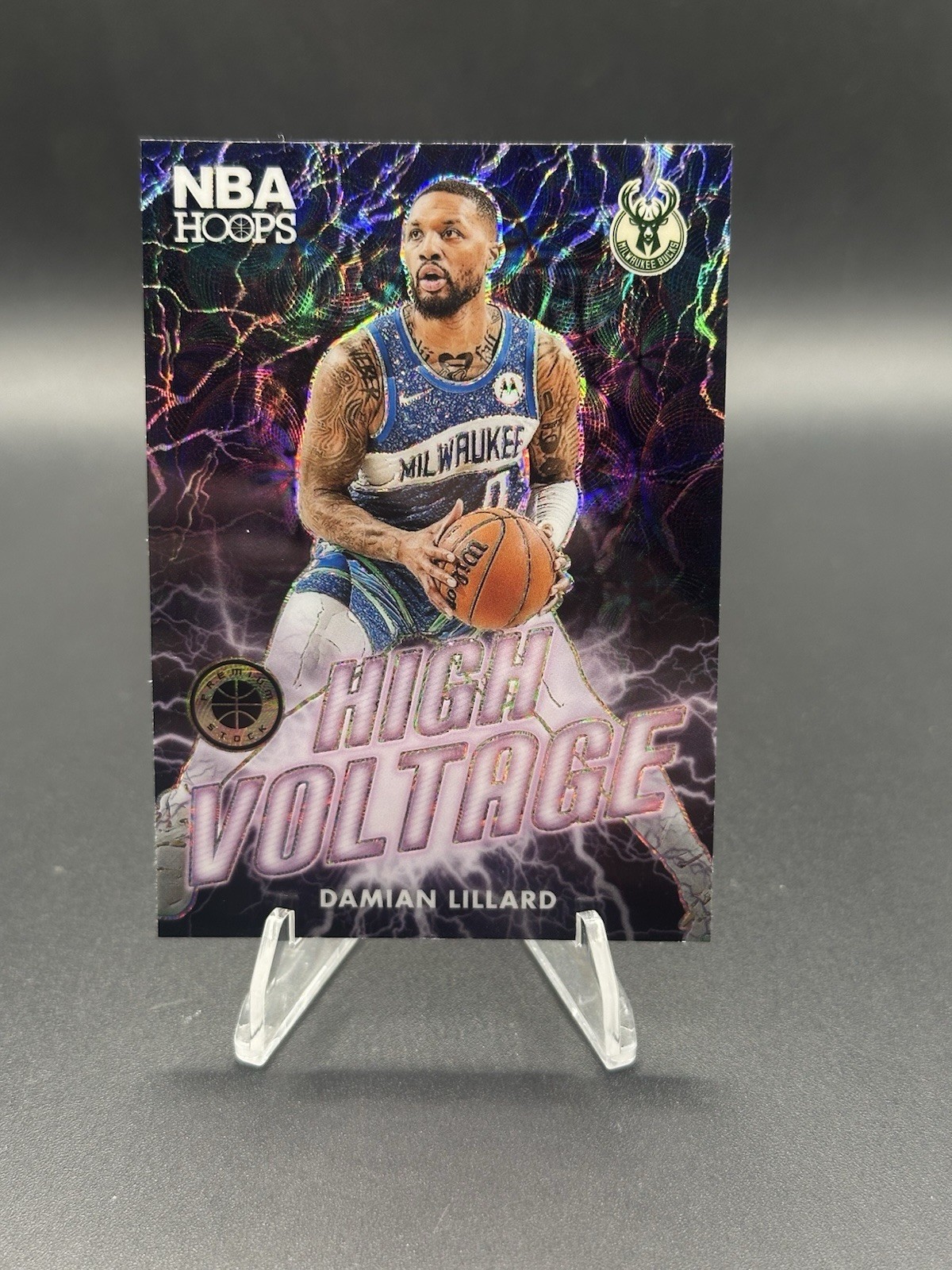 2023-24 Panini NBA Hoops Premium Stock High Voltage Damian Lillard #4