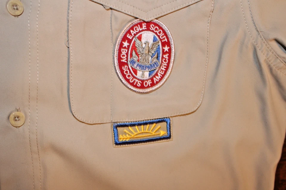 Boy Scouts of America BSA Men's Shirt Tan Small Vented Poly Microfiber W/ Eagle - Image 4 of 4