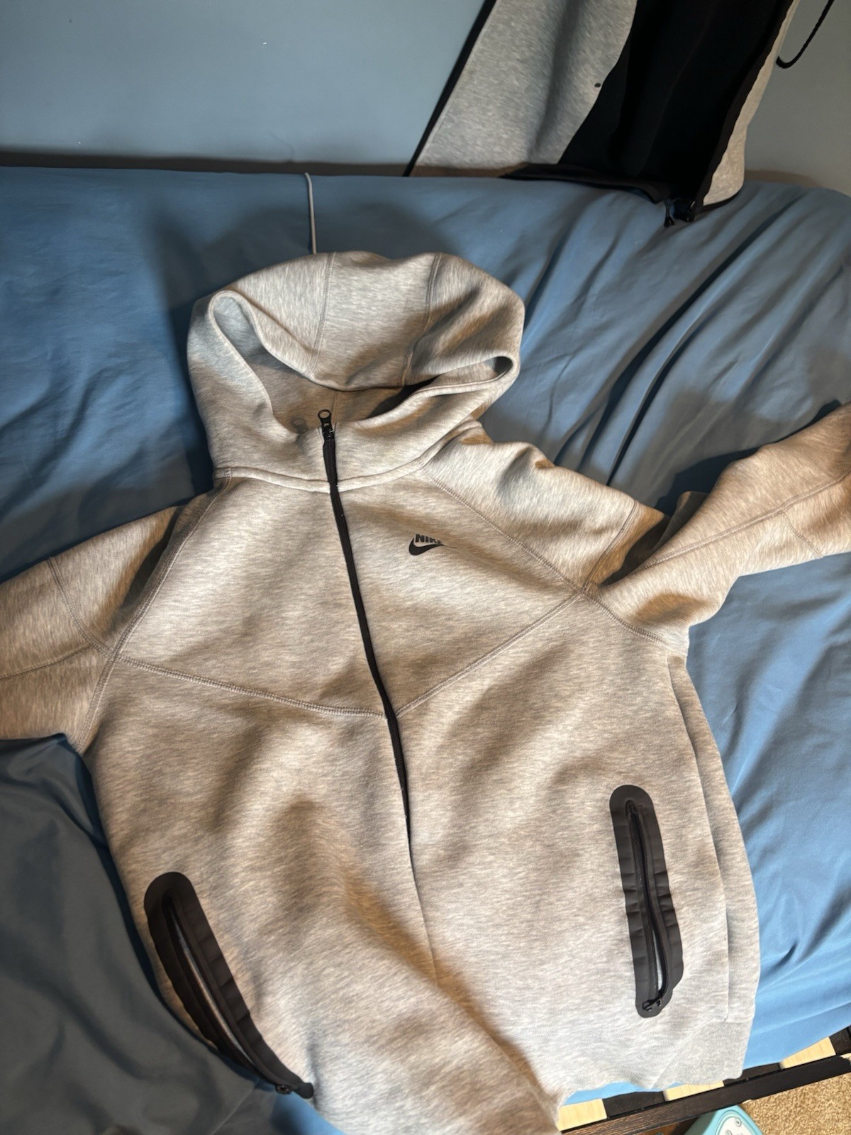 Nike Tech (Grey) - image 5