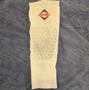 Skramble Wrestling Knee Pad Bubble Pad White Worn In NCAA D1 Nationals 2019