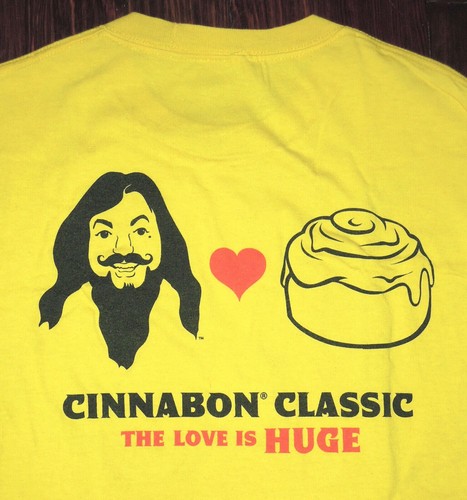 T Shirt Vintage 2008 The Love Guru Movie Film Cinnabon Mike Myers Fits L / XL    - Afbeelding 1 van 6