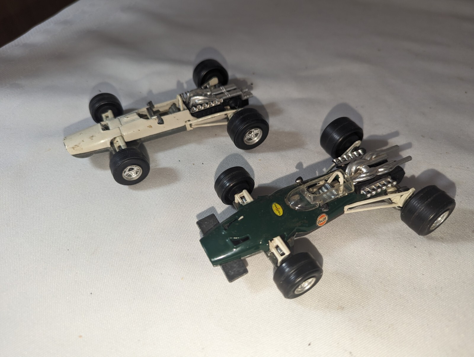 Picture 2 of 4