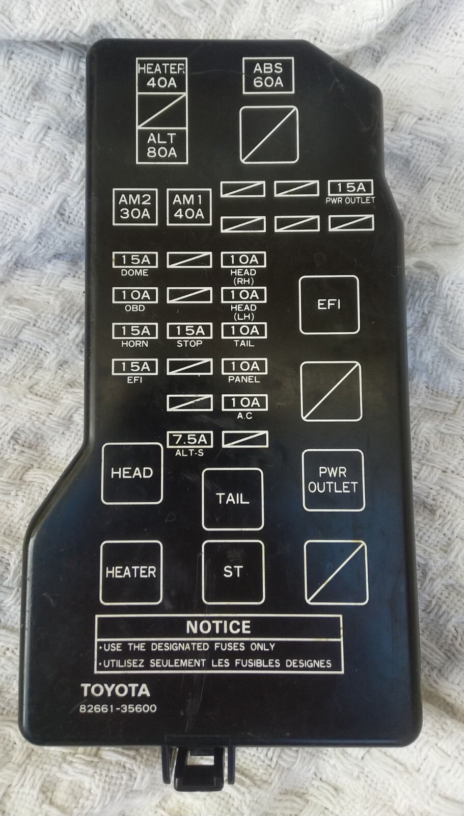 9500 Toyota Engine Fuse Relay Box Cover Relay Block 1 82661