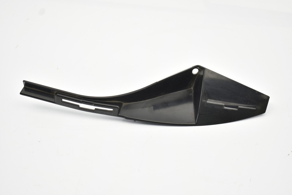Retaining Strip D Pillar Cover Trim Panel Bracket Right 51447305134 BMW