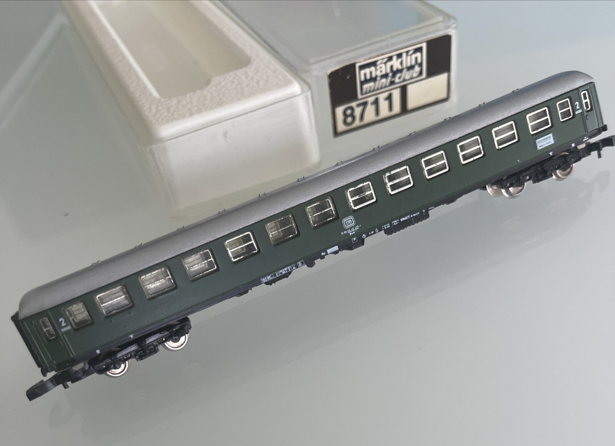 Marklin Mini-Club Z Scale 8711 DB 2nd Class Express Coach Car LNIB