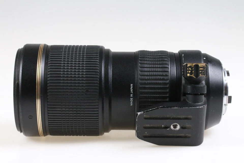 TAMRON SP 70-200mm f/2,8 Di LD [IF] Macro für Nikon F  - SNr: 030303 - Bild 3 von 4