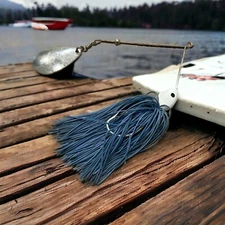 Vintage Spinnerbait .8 oz Blue with  Colorado Blade Single Hook