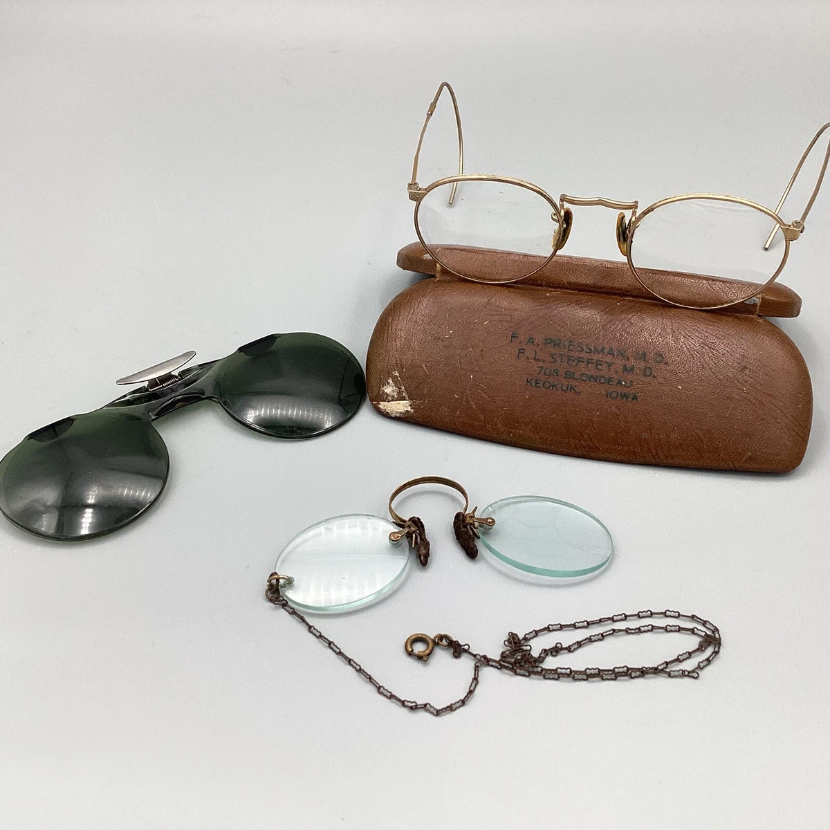 Antique 12K Gold-Filled Round Eyeglasses with Case:‎ Victorian Spectacles Original Victorian Gold Round Vintage Eyeglasses for sale | eBay main image 2