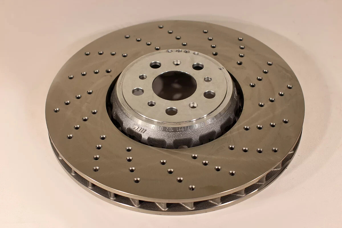 BMW M5 F90 OEM front Right brake disc size 395x36mm 34117991102