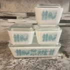 Pyrex Amish ButterPrint Refrigerator 8 Pc. Set 501 502 503 w/ Lids Beautiful Set