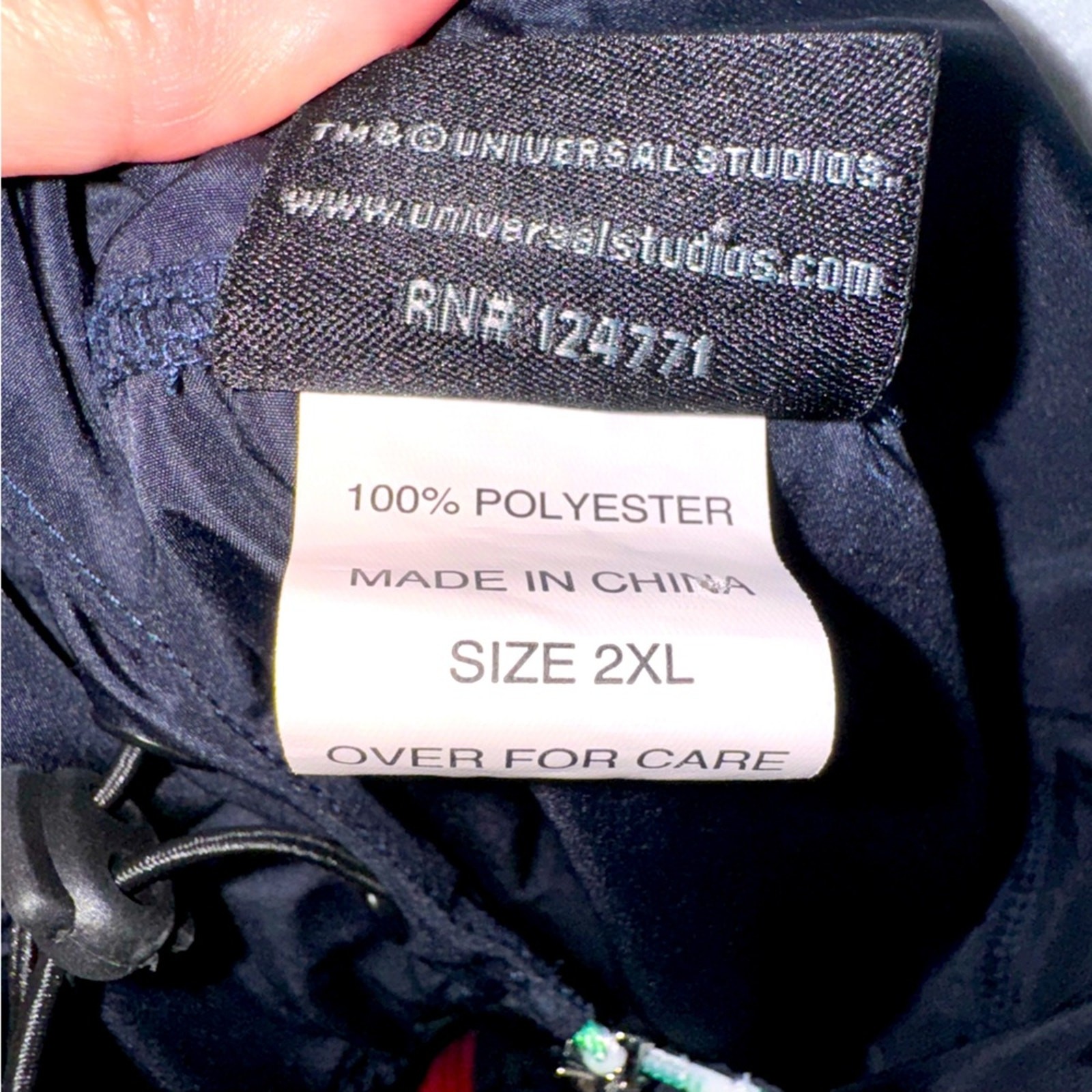 EUC Universal Studios PRIDE Lightweight Windbreak… - image 5