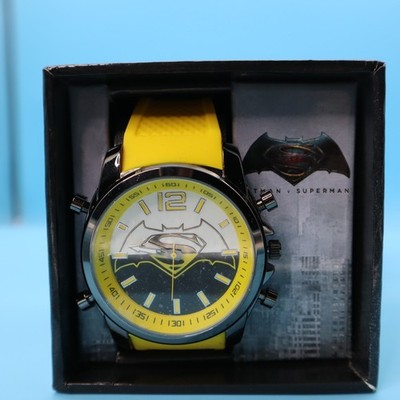 Batman Vs Superman Dawn of Justice Wrist Watch In Original Box NEW UNTESTED