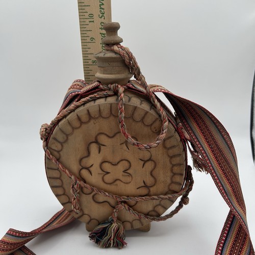 Vaso fiaschetta mensa vintage in legno intagliato a mano con cinturino decorazione boho - Foto 12 di 12
