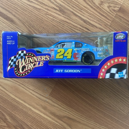 Jeff Gordon #24 Dupont Peanuts 50th Celebration Snoopy 2000 Monte Carlo 1:24 - Picture 3 of 3