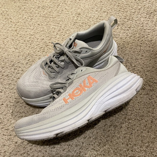 HOKA ONE ONE Bondi 8 Women’s Mesh Sneakers Gray size 9. Worn a few times.