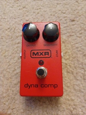 MXR Dyna Comp Analog Compressor Effects Pedal for Electric Guitar