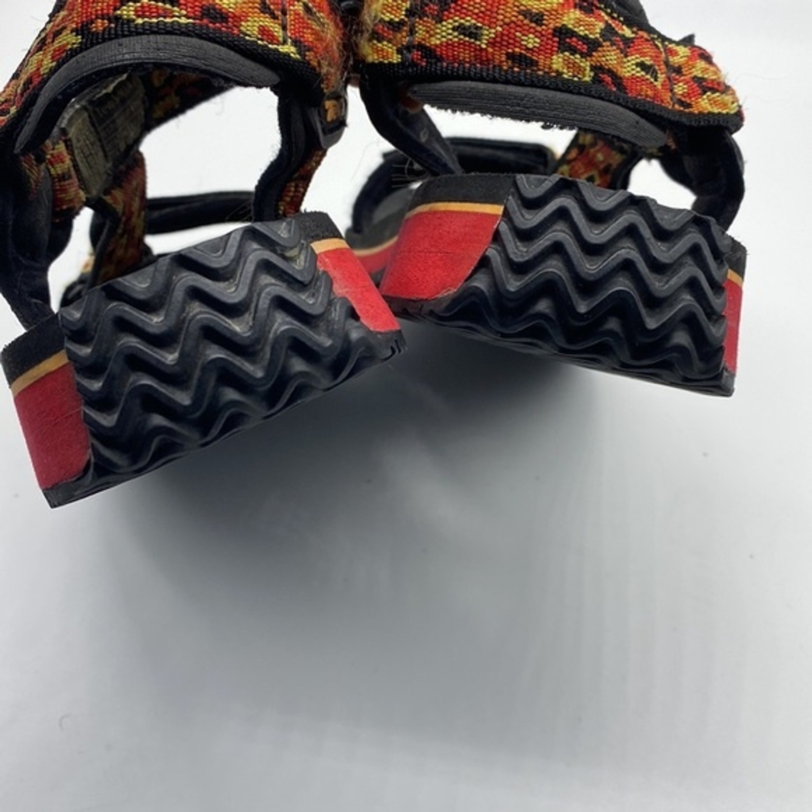 Teva Hurricane Outdoor Hiking Sandals Size 9 Gem