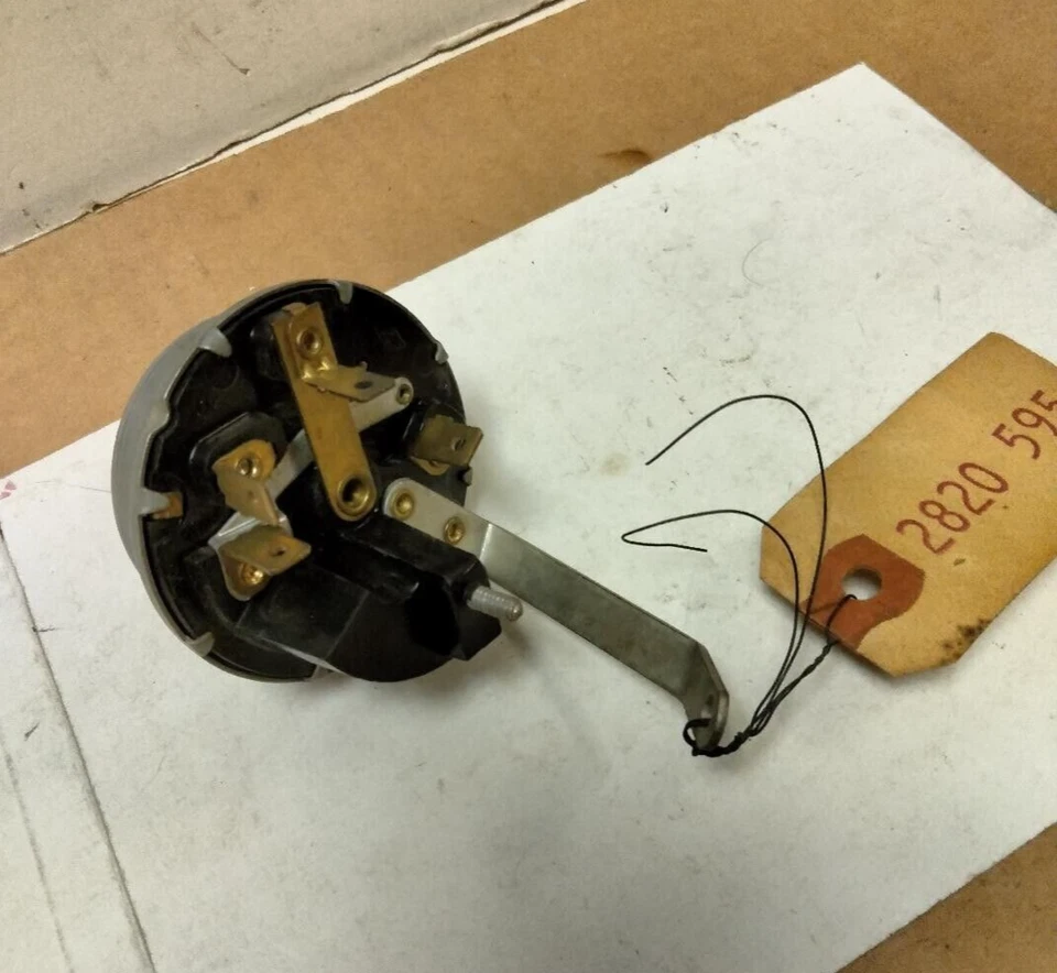 Mopar NOS WindShield Wiper Switch (Variable) 1966 Plymouth Fury Sport Fury - Image 3 of 3