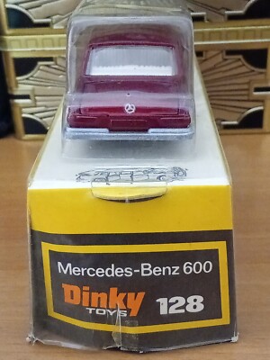 RARE DINKY TOYS Camion Mercedes-Benz Et Remorque Ref 917 Boite Made In