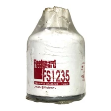 Fleetguard FS1235 Fuel Filter Replaces WF8121 BF1257 P550690 P6503 FF1085 P5672