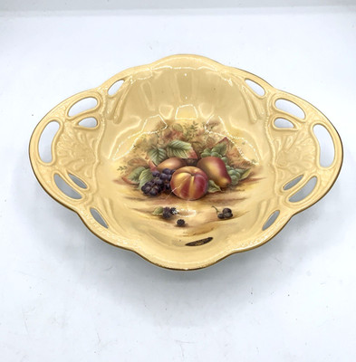Aynsley Orchard Gold 10  Oval Scalloped Pierced Serving Bowl Dish Bowl