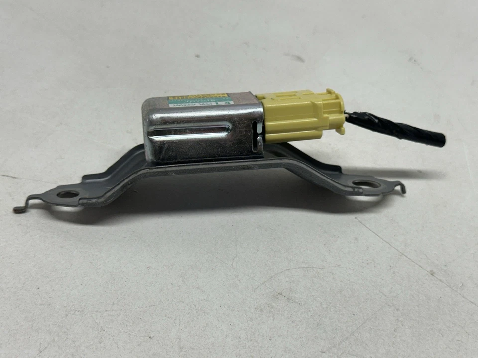 Módulo sensor trasero izquierdo Toyota Prius L4 T50763 2004-2009 89834-47020 OEM Foto 2 de 4