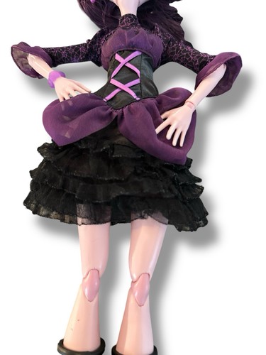 Monster High - Ghoul spaventosamente alti - Elissabat - DNB79 - Alto 17 pollici! Raro! - Foto 5 di 10