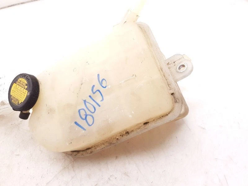 11-15 MONTAJE DEPÓSITO LAVADORA SCION TC WINSHIELD  Foto 2 de 4