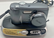 Kodak Digital Camera EasyShare DX4530 5.0MP Silver With docking station